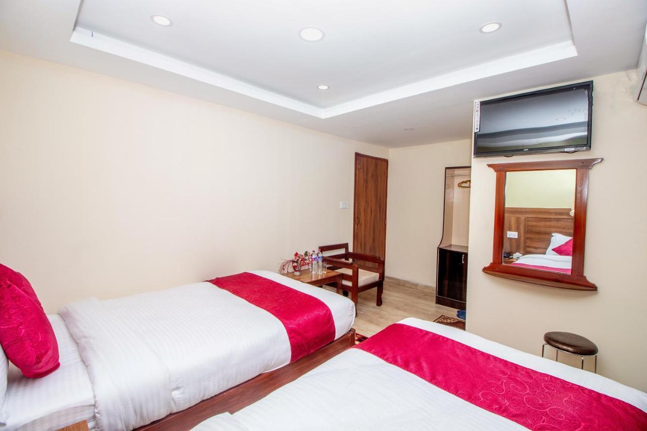 Hotel Royal Image Pokhara Eksteriør billede