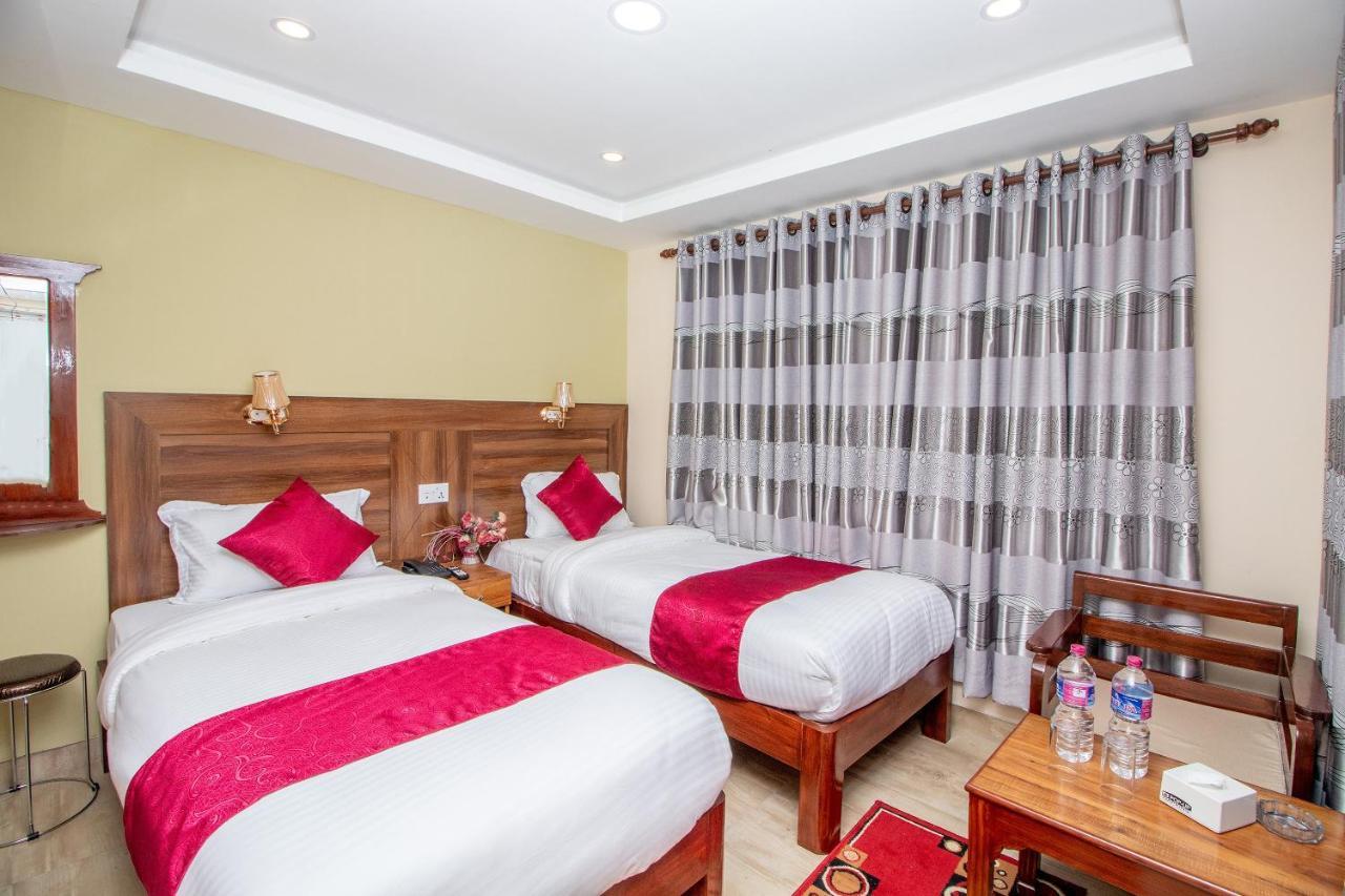 Hotel Royal Image Pokhara Eksteriør billede