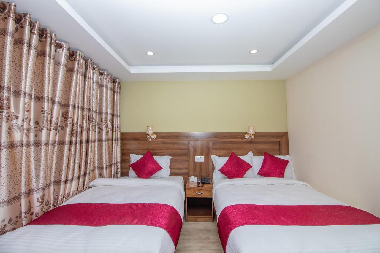 Hotel Royal Image Pokhara Eksteriør billede